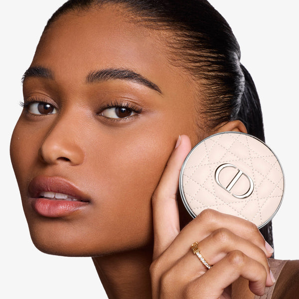 Charger l'image dans la galerie, DIOR FOREVER NUDE MATTE FILTER

