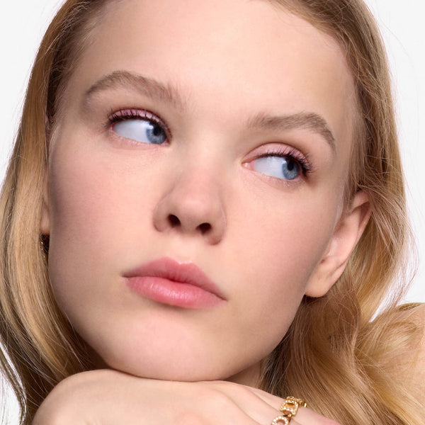 Charger l'image dans la galerie, DIOR FOREVER NUDE MATTE FILTER
