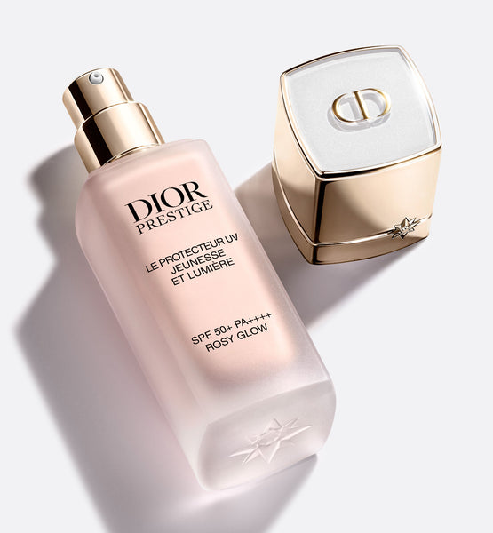 Charger l'image dans la galerie, DIOR PRESTIGE LE PROTECTEUR UV JEUNESSE ET LUMIÈRE SPF 50+ PA++++
